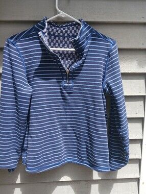 Tommy Bahama REVERSIBLE pullover Size Medium